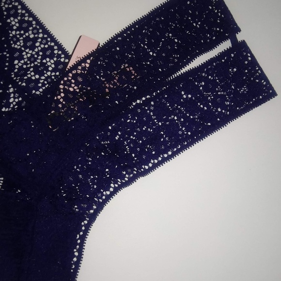 🌟VICTORIA SECRET VERY SEXY CHEEKY/CHEEKY - Picture 2 of 5